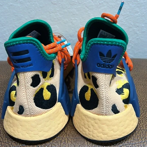 New Adidas Pharrell Williams Human Race NMD Animal Print Peach & Orange Sneakers